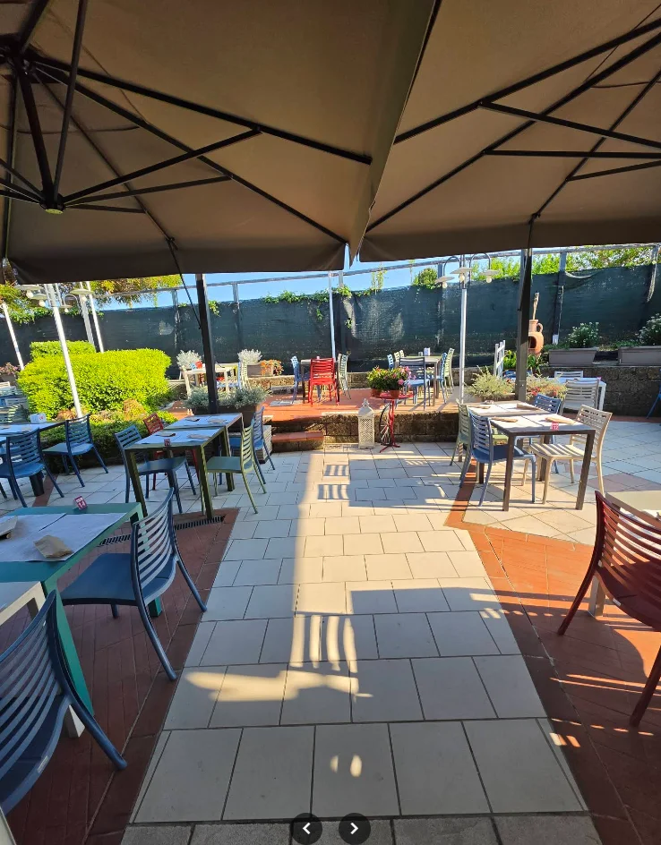 La terrazza all'aperto di Ribully